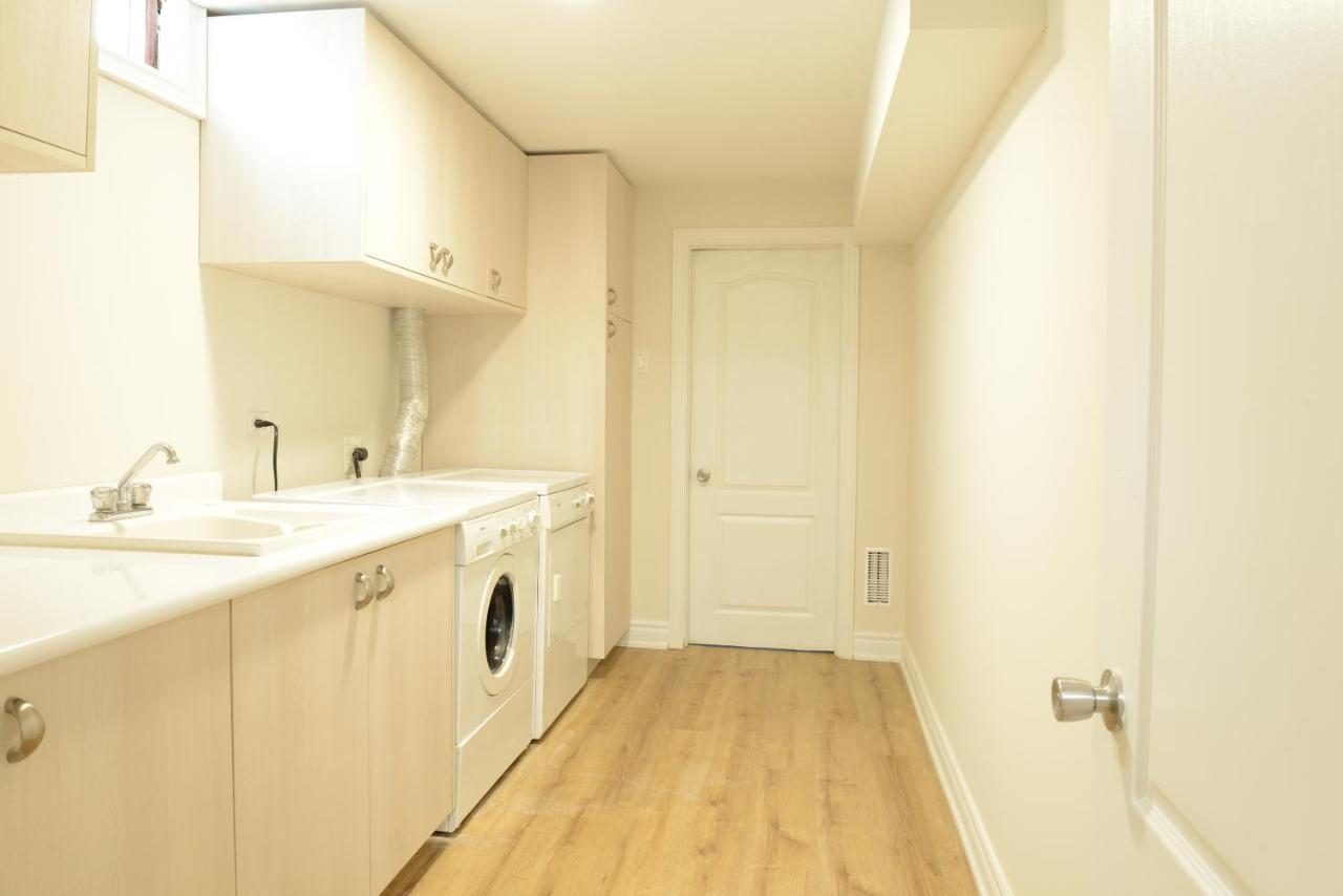 Spacious 2-Bed-Room Near Yonge & Major Mackenzie Richmond Hill Dış mekan fotoğraf